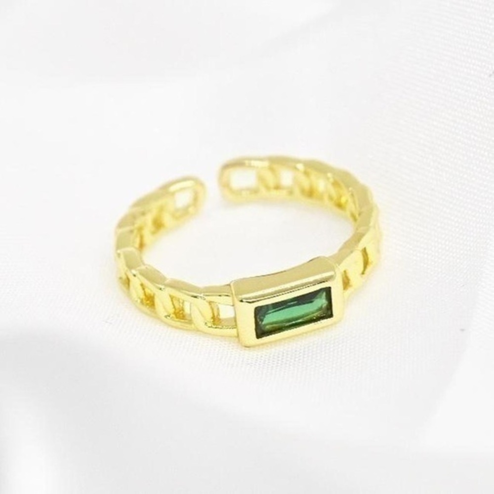 Emerald Chain Ring